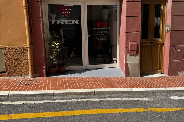 ESCLUSIVA - Cessione diritto al bail – Locale commerciale – Mona