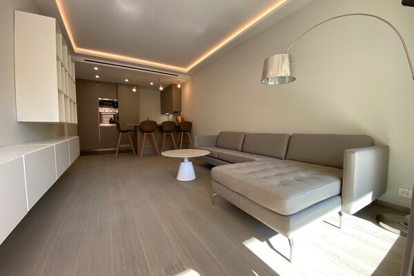 SUPERBE 1 CHAMBRE | ENSOLEILLÉ, GRANDE TERRASSE, PARKING ET CONCIERGE