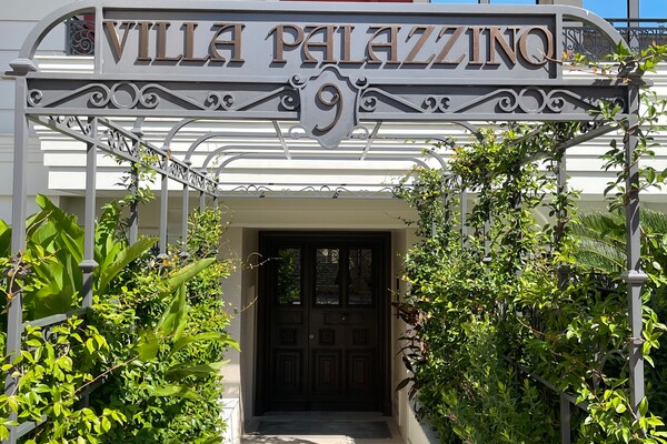 CHIC STUDIO APARTMENT | VILLA PALAZZINO