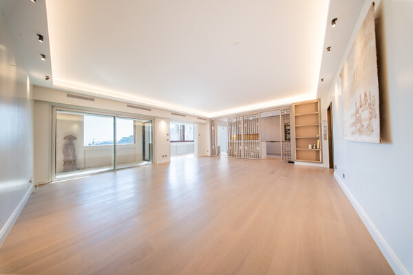 Image of Lacosta Property
