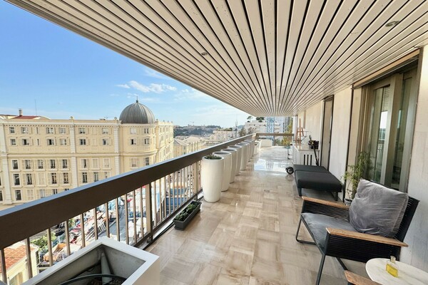 Image of Lacosta Property