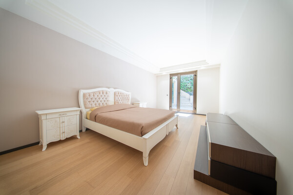 Image of Lacosta Property