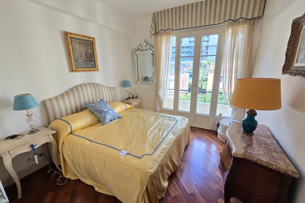 Image of Lacosta Property