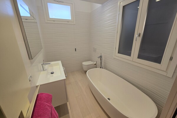 Image of Lacosta Property