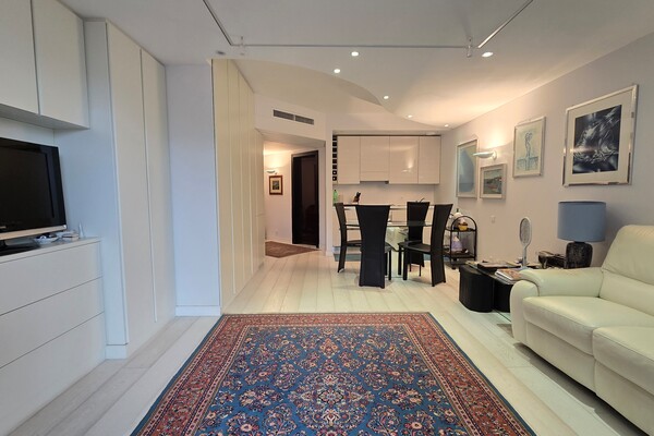 Image of Lacosta Property