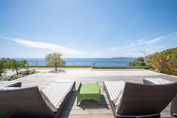 Image of Lacosta Property