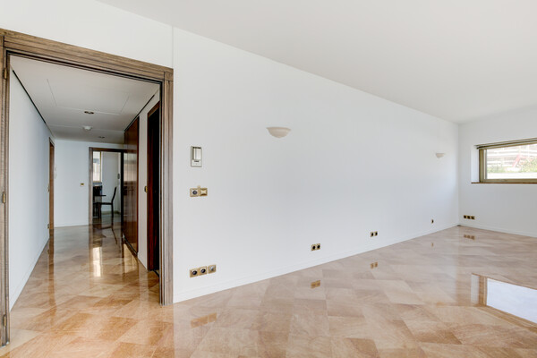 Image of Lacosta Property