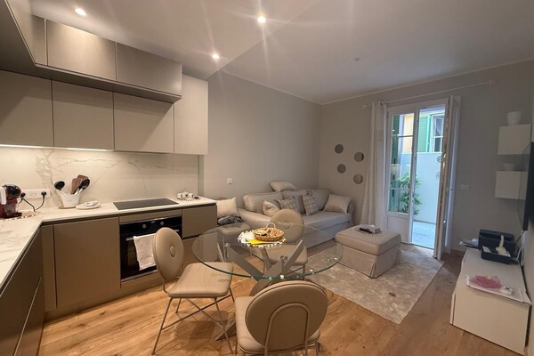 A proximité du port et du marché - de la Condamine-Appartement rénové