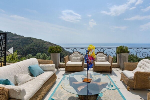 SAINT LAURENT D'EZE - Panoramic Sea View Villa