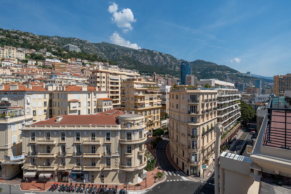 WINTER PALACE - Carré d'Or - Duplex Penthouse with Exceptional Renovation Potential