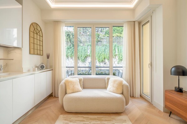 GRANDE BRETAGNE - Monte Carlo - Furnished and Renovated 2-Room Flat