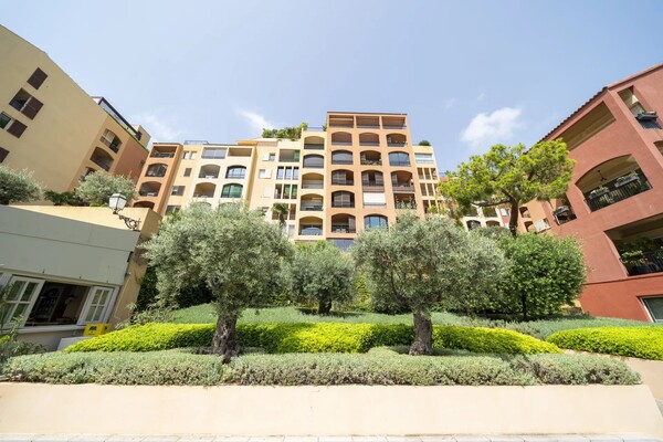 RAPHAEL - Fontvieille - Bureaux Administratifs