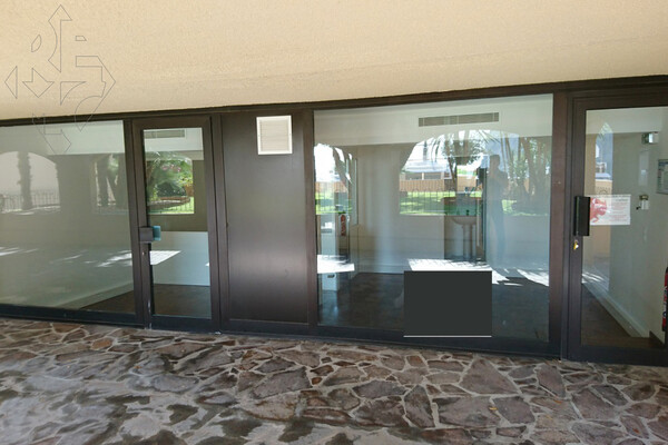 BEL UFFICIO A FONTVIEILLE