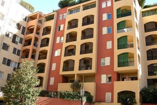 ADMINISTRATIVE OFFICES FOR SALE- TITIAN