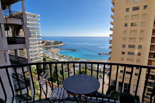 APPARTEMENT 4/5 PIECES - LA ROUSSE - ST ROMAN