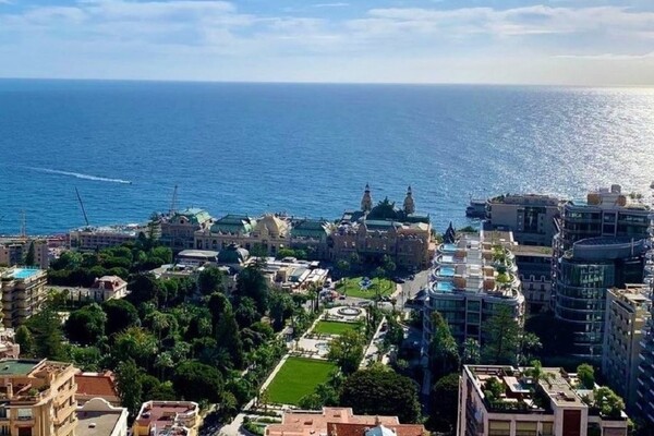 Studio avec alcôve offrant une vue panoramique exceptionnelle