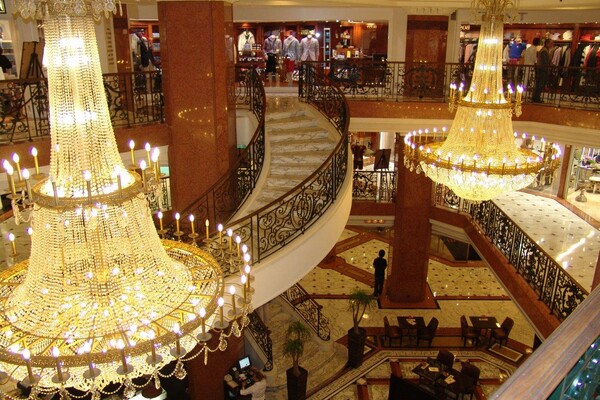 Negozio di Lusso - Carré D'Or