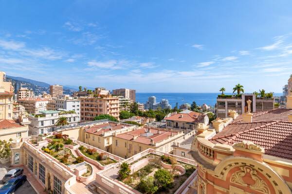 Le Lido Palace – exceptional 3-room apartment with large sea view terraces