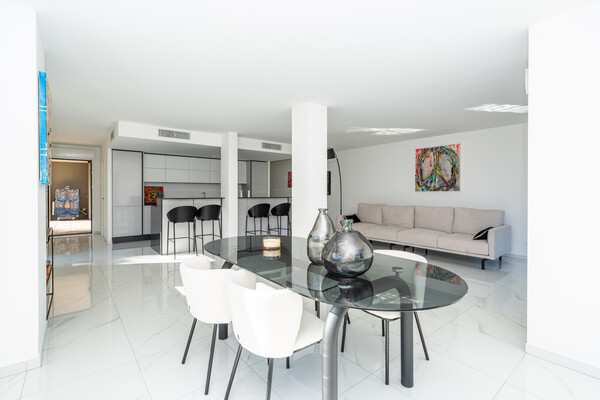 Roquebrune Cap Martin - Moderne appartement de 3 pièces avec jardin