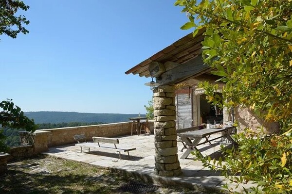 Proprietà eccezionale a Bargemon con strutture di lusso