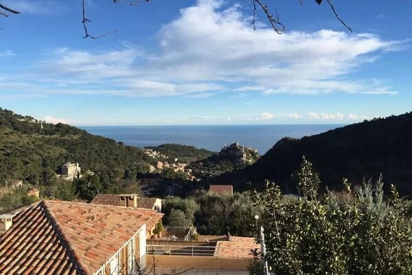 Èze - Penthouse d'Exception - Vue Panoramique