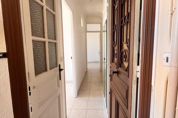 Monaco - Monte-Carlo - Quartier des Fleurs - 2-room apartment to renovate