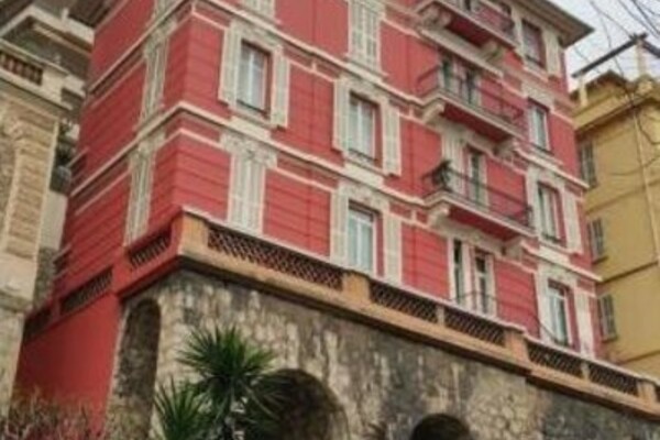 CHEAPEST STUDIO IN MONACO  UNDER LAW 1235