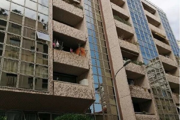 studio de 54 m²En cours de transformation pour 2 pièces