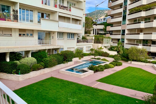 CAMERIERA - GIARDINO ESOTICO