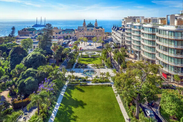 PREMIUM LOCATION CARRÉ D'OR 3 ROOM APARTMENT