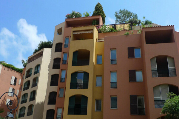 FONTVIEILLE - COMMERCIAL PREMISES WITH A VIEW OF THE PORT - LE MICHELANGELO