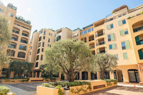 FONTVIEILLE- OFFICES- RAPHAEL
