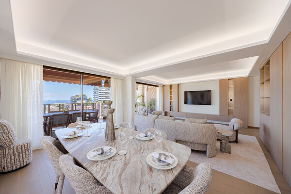 APPARTAMENTO A 3 STANZE RISTRUTTURATO CON VISTA SUL MARE/CASINÒ