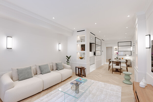 MAGNIFICO 3 CAMERE DA LETTO RISTRUTTURATO