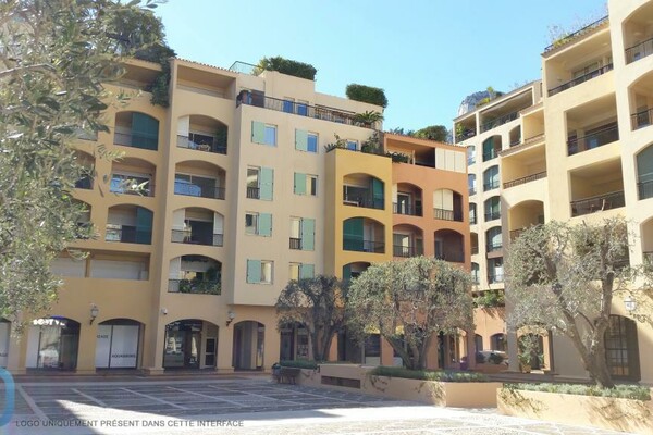 2 PIECES / BUREAU - FONTVIELLE - TITIEN