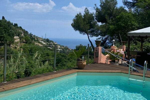 MAGNIFIQUE 3 PIECES PROCHE DE  MONACO