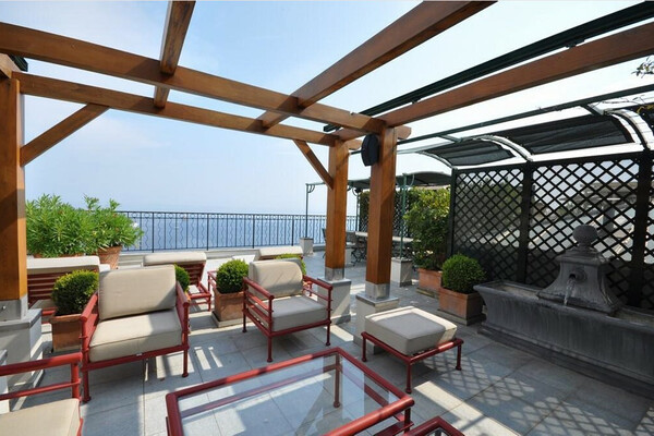 Penthouse with sea view - Villa San Carlo