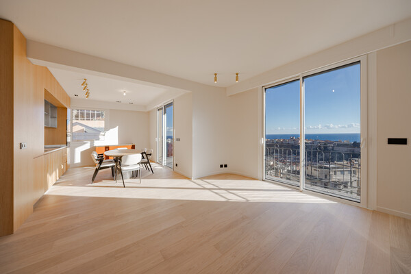 Magnifique penthouse rénové avec vue sur la mer - Le Palais du Printemps
