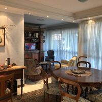Vallespir: Beautiful and Spacious 1 Bedroom Apartment with Private Parking