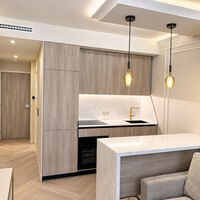 TRÈS BEAU STUDIO RÉNOVÉ MEUBLÉ AVEC APERÇU MER - Photo 8