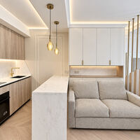 TRÈS BEAU STUDIO RÉNOVÉ MEUBLÉ AVEC APERÇU MER - Photo 9