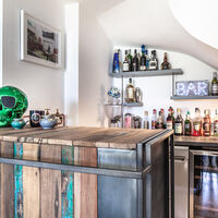 Magnificent renovated architect-designed villa with superb sea views! - Photo 25