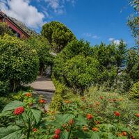 Magnificent renovated architect-designed villa with superb sea views! - Photo 37