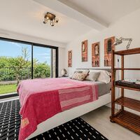 Magnificent renovated architect-designed villa with superb sea views! - Photo 31