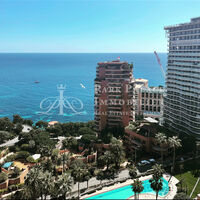 1 Bedroom apartment on a high floor with panoramic sea view