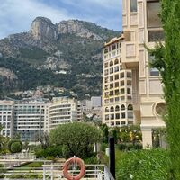 FONTVIEILLE - SPACIOUS 4 ROOMS FOR RENT