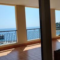 Exceptional apartment with private pool