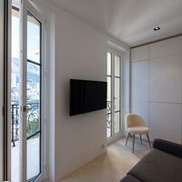 Renovated studio overlooking the port and F1 track 