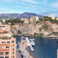 FONTVIEILLE - FURNISHED TWO-ROOM APARTMENT WITH SEA VIEW AND PARKING SPACE