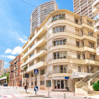BEAUTIFUL 2 BEDROOMS APARTMENT - GOOD INVESTMENT